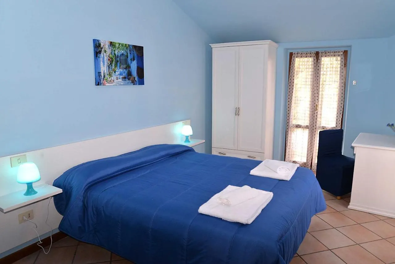 Camere Paolo Assisi 2*,