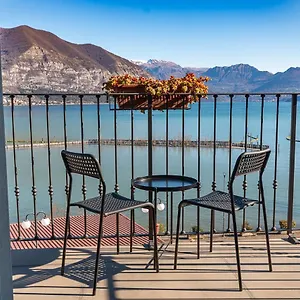 https://locanda-del-lago-rosmunda.it-lombardy.com